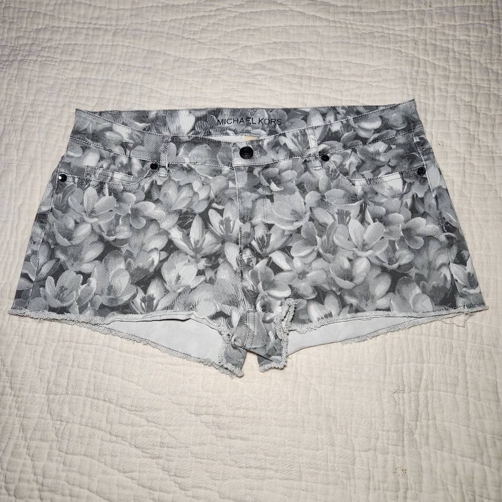 Michael Kors Gray Floral Womens Sz 6 Denim Raw Hem Low Rise Shorts